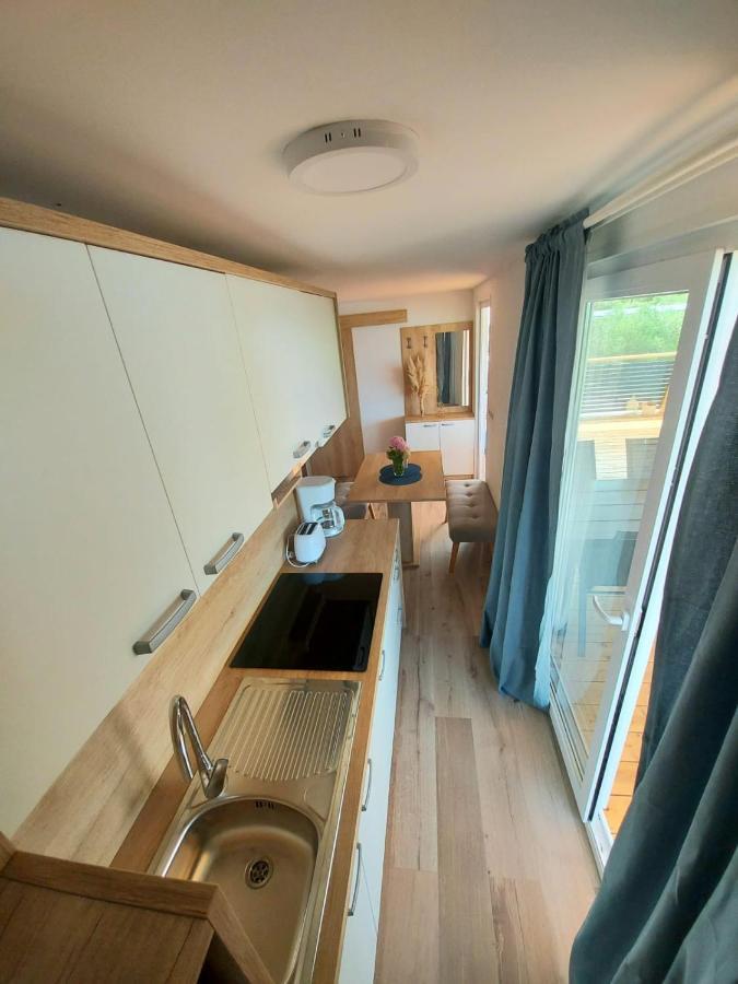 Mobile Homes Charly Tisno Eksteriør billede