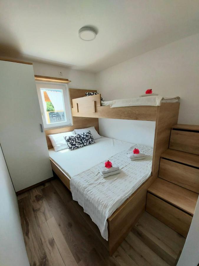 Mobile Homes Charly Tisno Eksteriør billede
